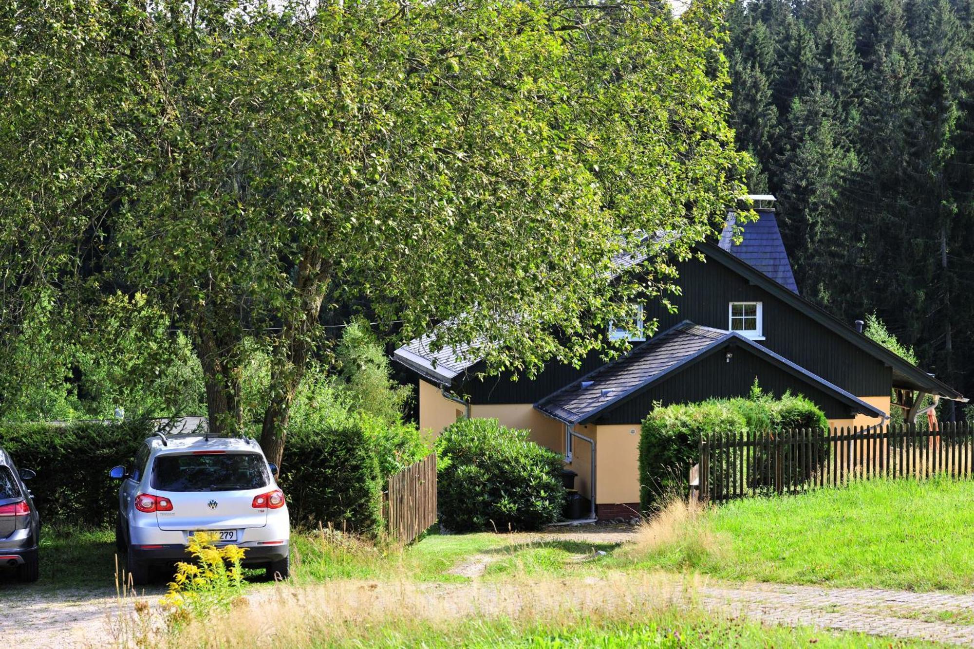 Schönheide Exklusives Ferienhaus "Waldzauber" Ruhe Und Natur Pur Am Waldrand Geniessen מראה חיצוני תמונה